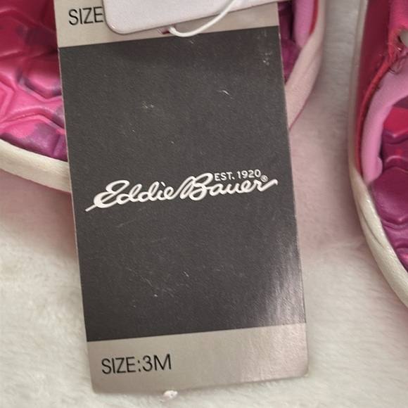 Eddie Bauer Girls Cascadia Hit Pink Tie Dye Sandals Hook & Loop Size 3M NWT - Picture 7 of 11